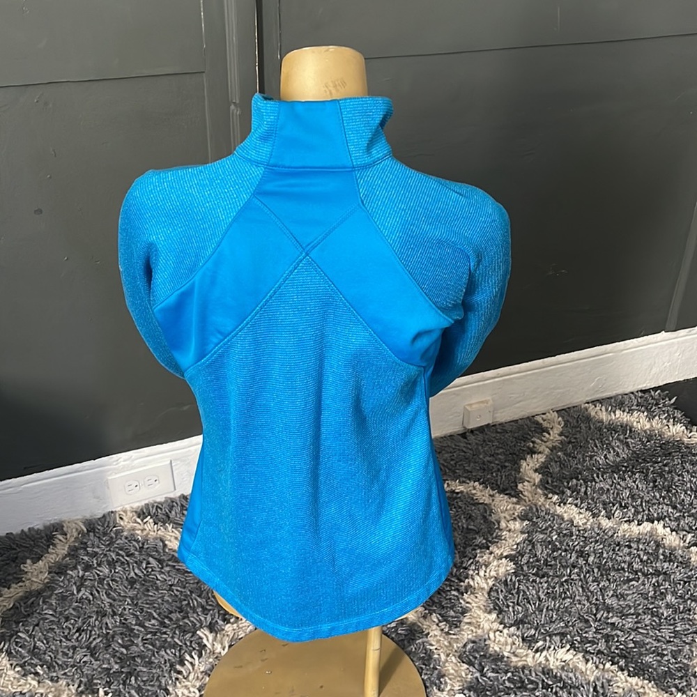 Medium Blue Columbia 1/4 zip sweatshirt - Picture 4 of 4